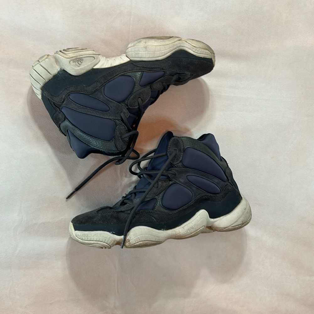 adidas Yeezy 500 High - Picture 3 of 9
